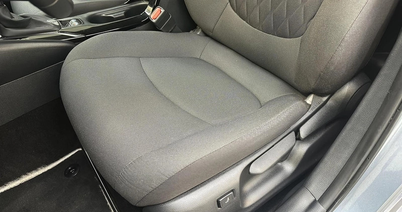 Toyota Corolla cena 88900 przebieg: 58639, rok produkcji 2022 z Wschowa małe 301